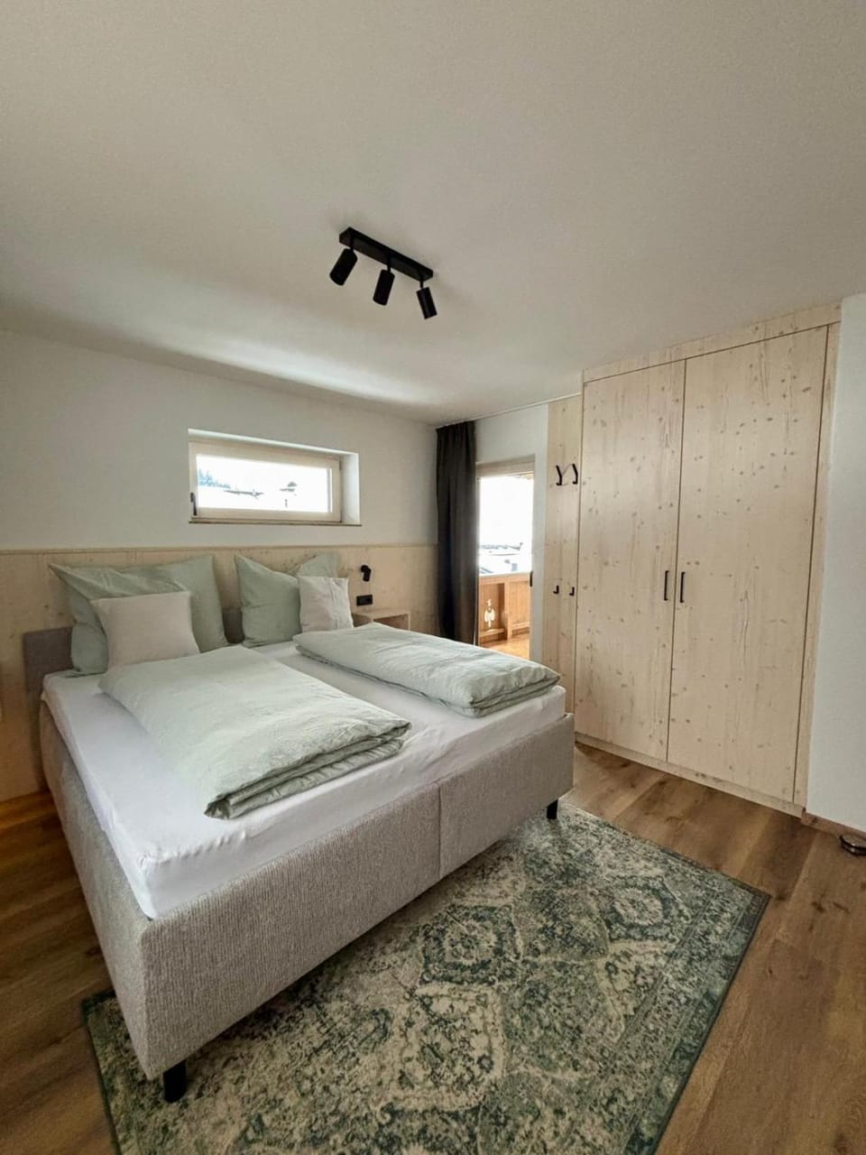 Bed, Photo of the whole room, Bedroom, wardrobe