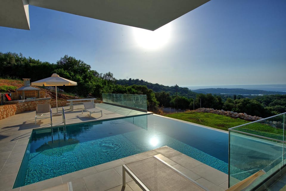 BBQ facilities, Pool view, Sea view, Swimming pool