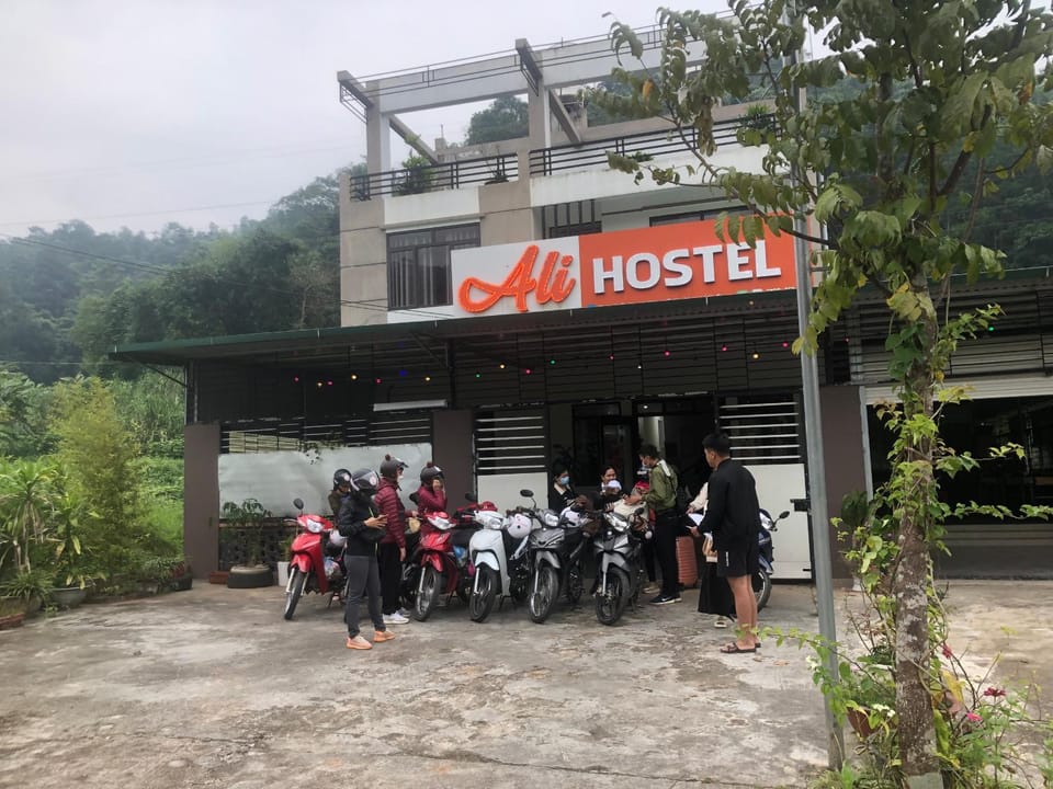 Property building, Day, People, Natural landscape, Text overlay, group of guests