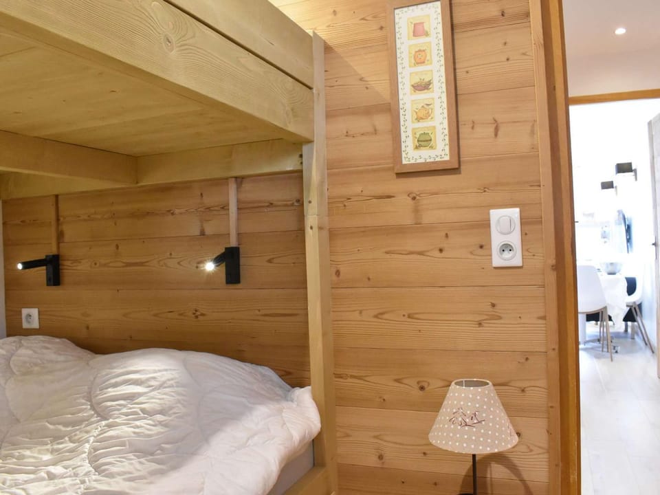 Charmant 2 pièces pour 4 à Méribel, à proximité des pistes, commerces et navette - FR-1-180-368 Apartment in Les Allues