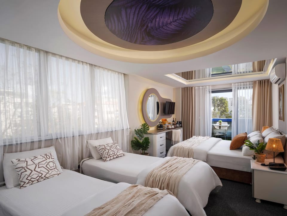 İS Hotel Bed and Breakfast in Antalya