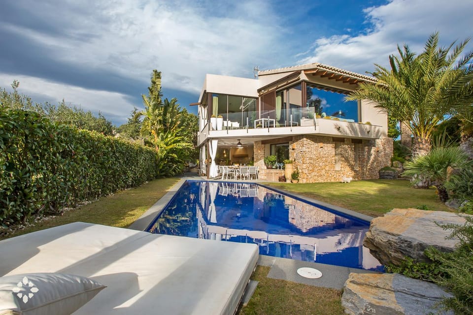 Villa Barbados by Abahana Luxe Villa in Marina Alta