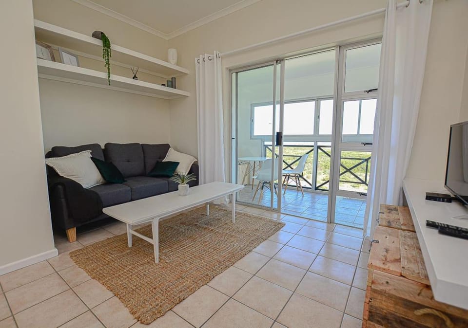 Surf Views Apartment in Cape Town