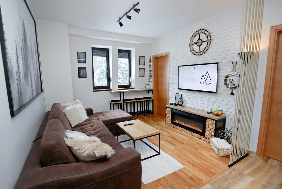 TV and multimedia, Living room