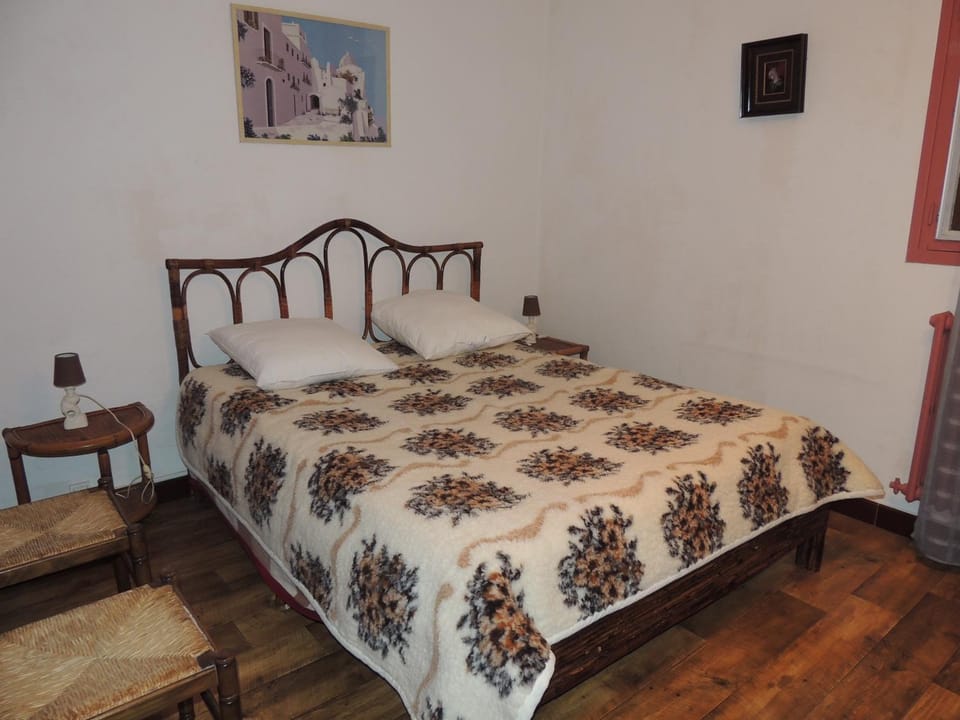 Villa ROSE GARDEN Bed and Breakfast in Auvergne-Rhône-Alpes