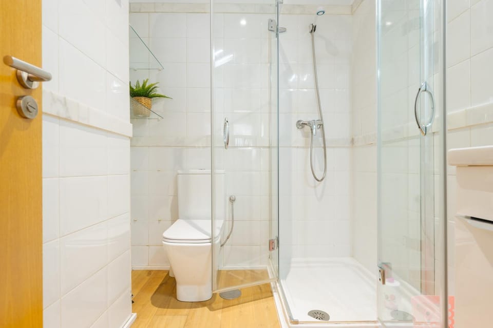 Bathroom, Living room