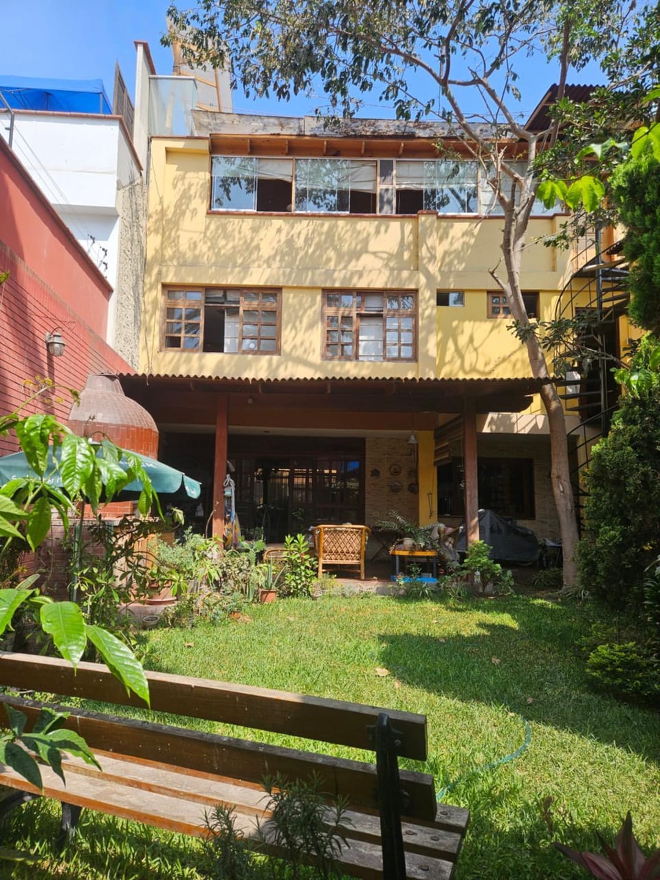 Property building, Spring, Garden, Garden view