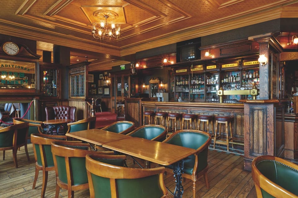 Lounge or bar