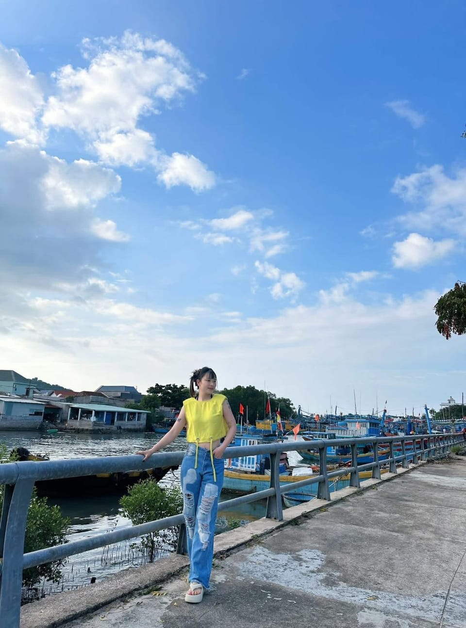 People, Neighbourhood, Natural landscape, Guests, River view
