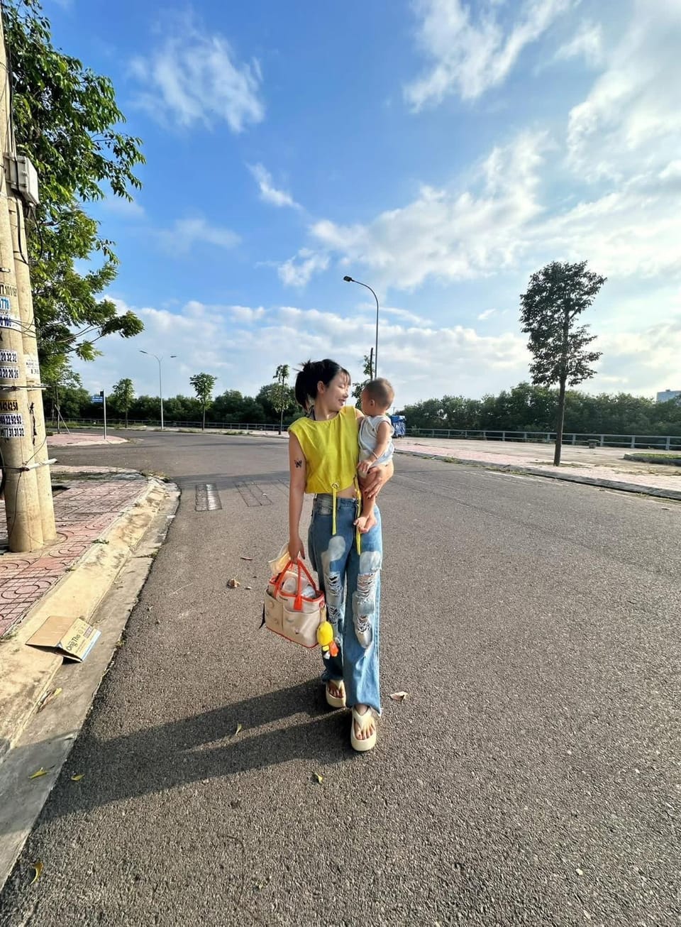 Day, People, Neighbourhood