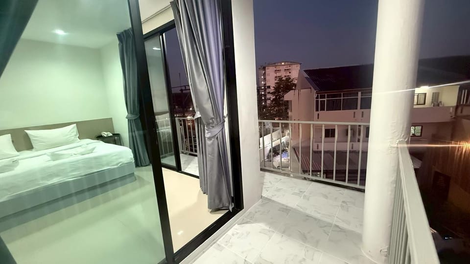 Yanud Residence Hotel in Phuket