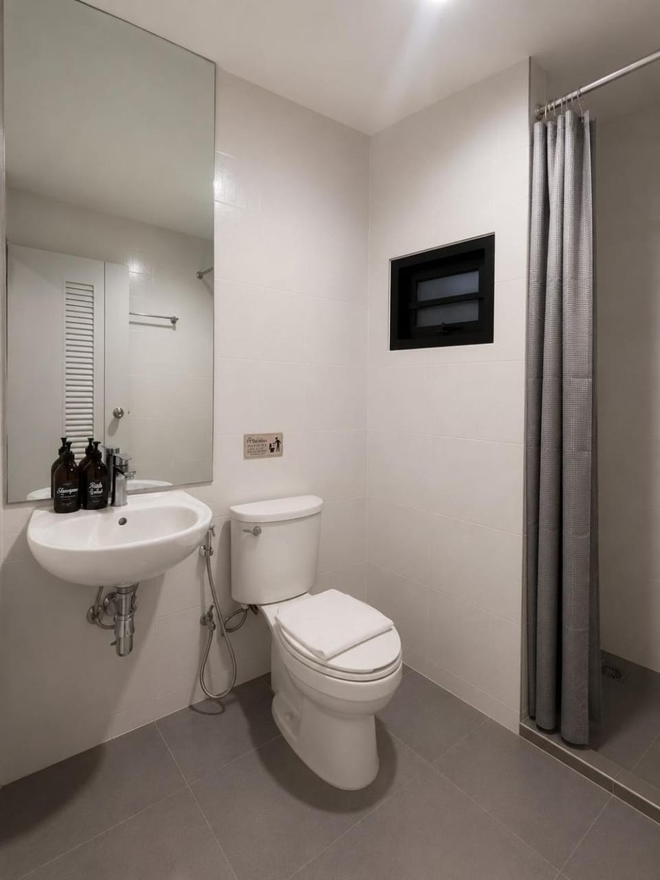 Yanud Residence Hotel in Phuket