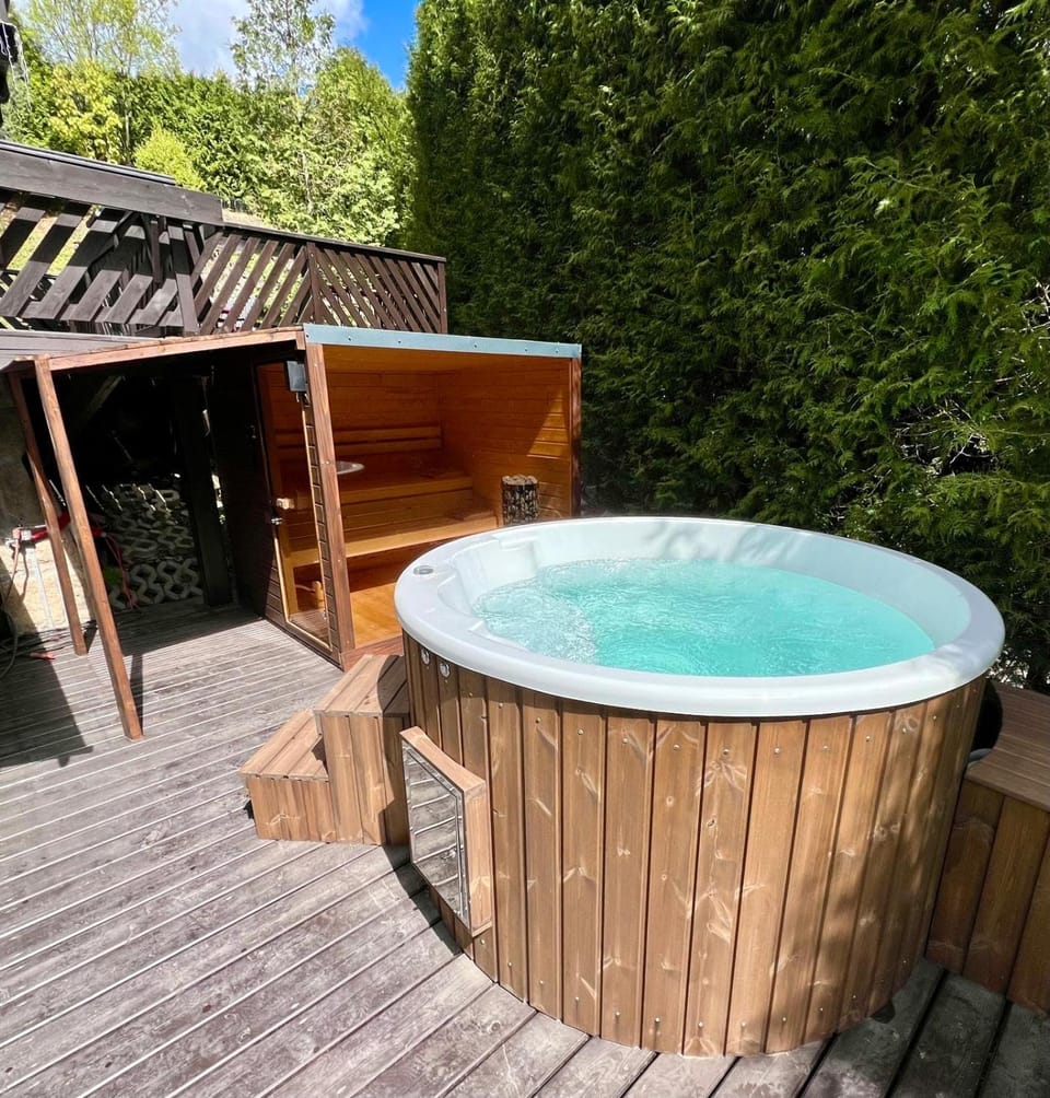 Hot Tub