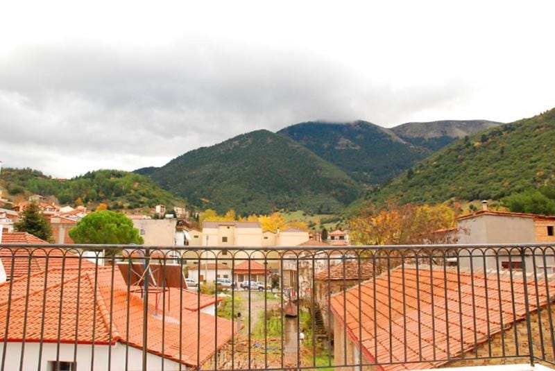 Sfaragoulias Inn Bed and Breakfast in Peloponnese, Western Greece and the Ionian