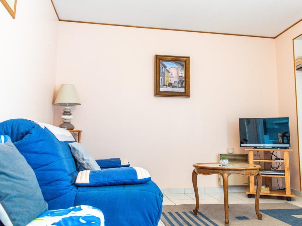 Appartement lumineux et proche plage aux Sables-d'Olonne - FR-1-197-446 Apartment in Les Sables-d'Olonne