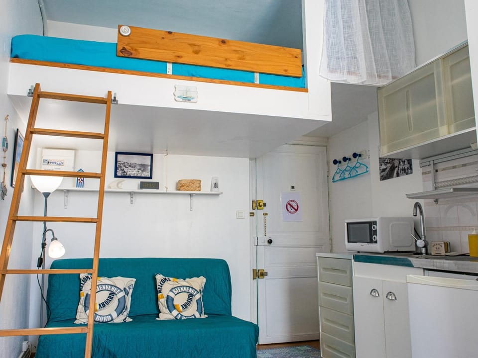 Studio cosy à 2 pas de la plage, proche commerces et animations - FR-1-197-448 Apartment in Les Sables-d'Olonne