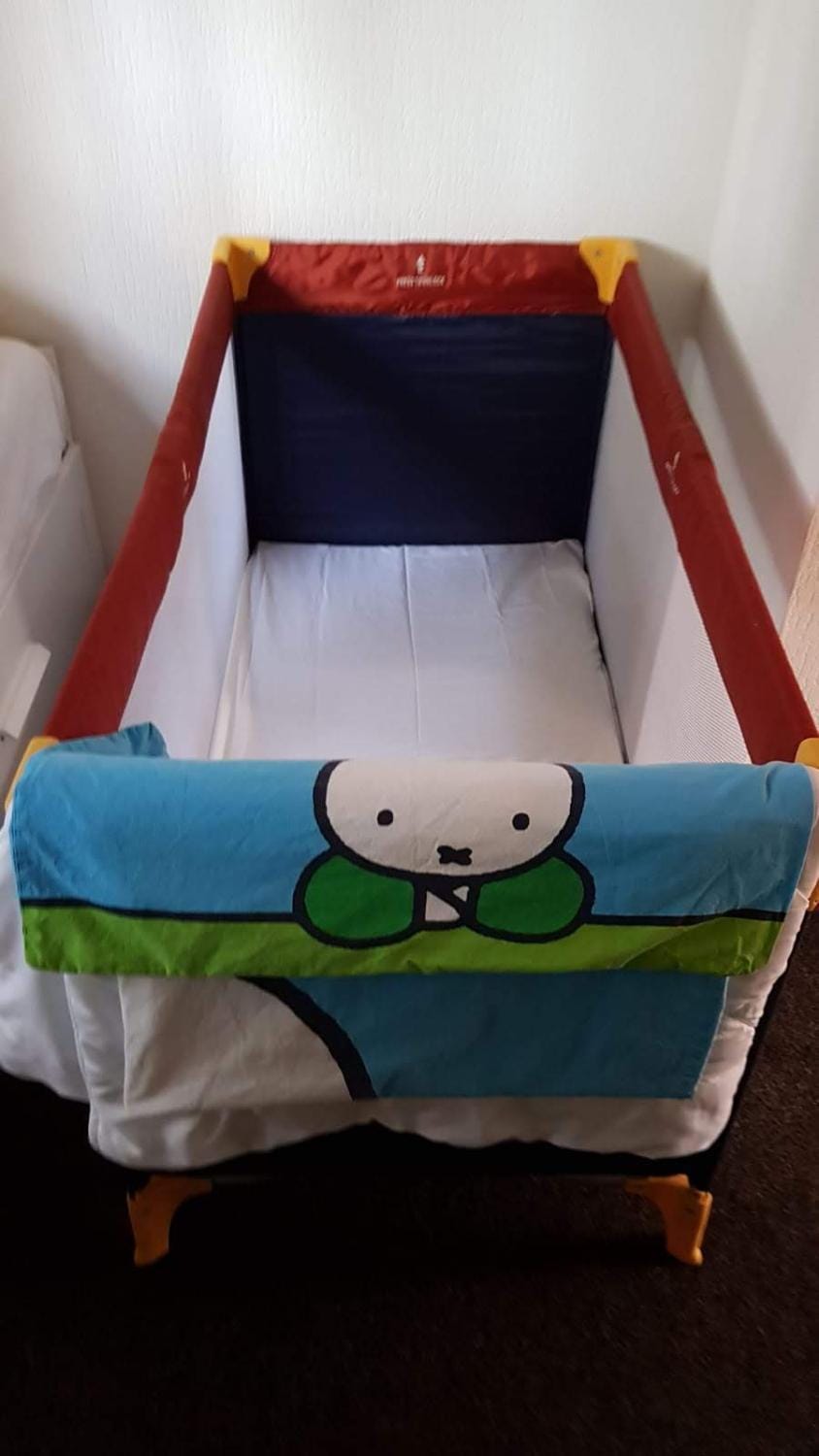 cot