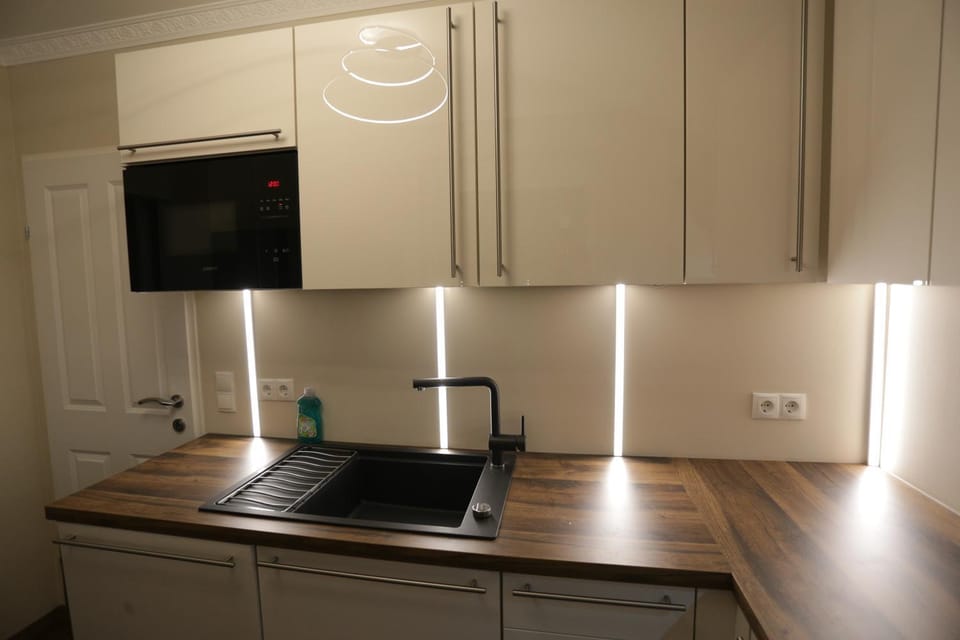 Coffee/tea facilities, Kitchen or kitchenette