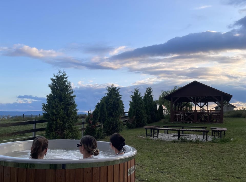 People, Natural landscape, Hot Spring Bath, Hot Tub, Mountain view