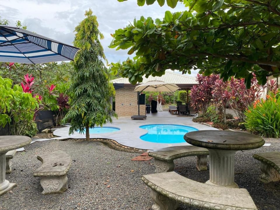 Quinta Don Noé Country House in Alajuela Province