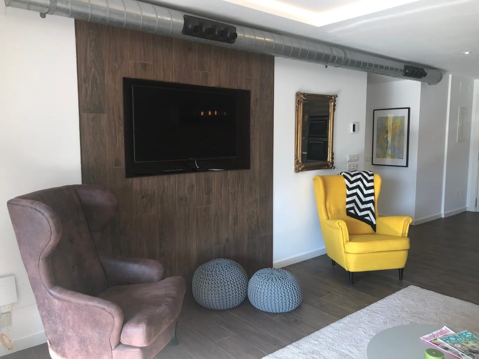 TV and multimedia, Living room