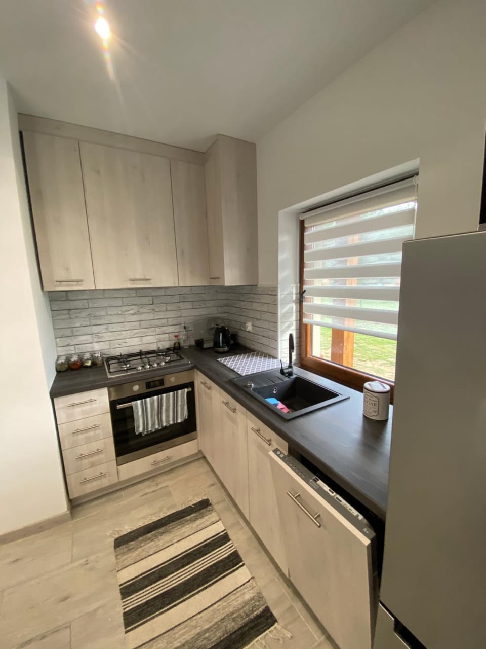 Kitchen or kitchenette, Communal kitchen