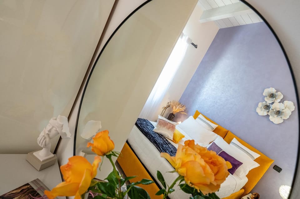 Bed, Decorative detail, Bedroom