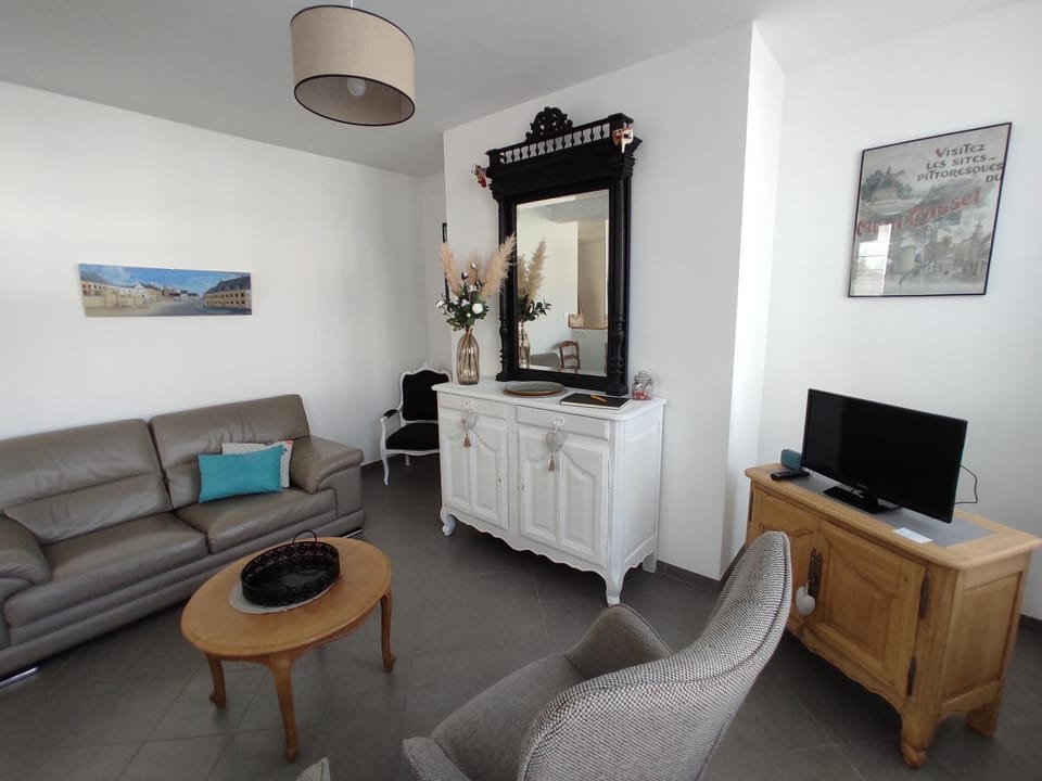 Communal lounge/ TV room, Living room, Lounge or bar