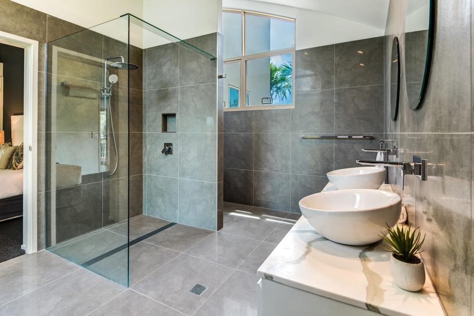 Shower, Bathroom
