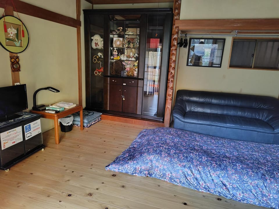 町中ステイ 宗ハウス Bed and Breakfast in Japan