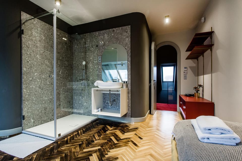 K52 luxury 4BDRM 4BTHRM apartment Apartment in Budapest