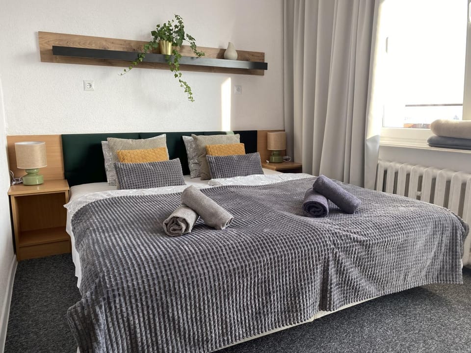 Bed, Photo of the whole room