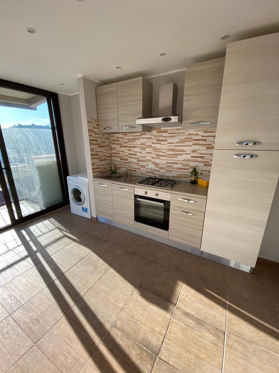 Kitchen or kitchenette, Communal kitchen