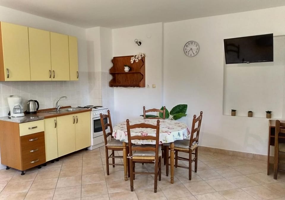 Apartment Sandra Apartment in Lika-Senj County
