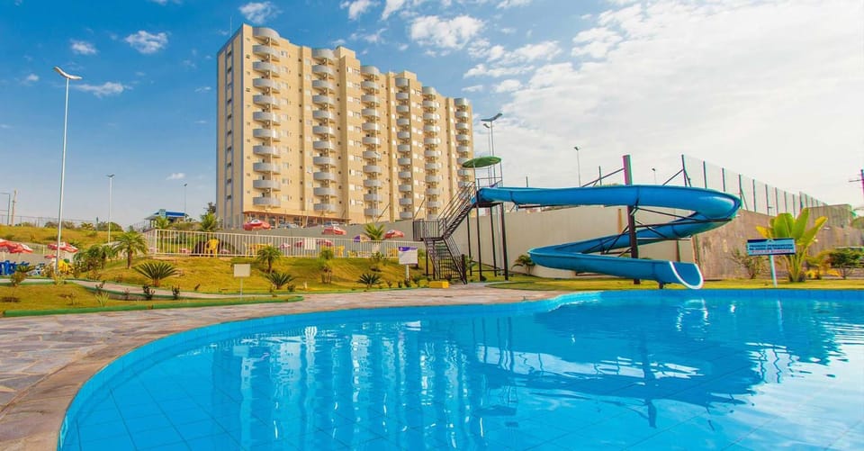 No GOLDEN DOLPHIN EXPRESS VOCÊ IRÁ TER MOMENTOS ESPETACULARES! Resort in State of Goiás