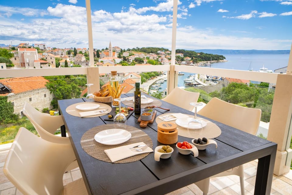 View (from property/room), Balcony/Terrace, Sea view