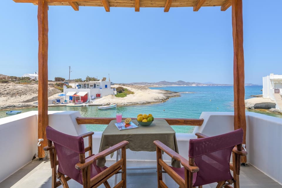 Natural landscape, View (from property/room), Balcony/Terrace, Beach, Sea view