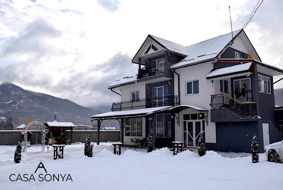 Property building, Winter