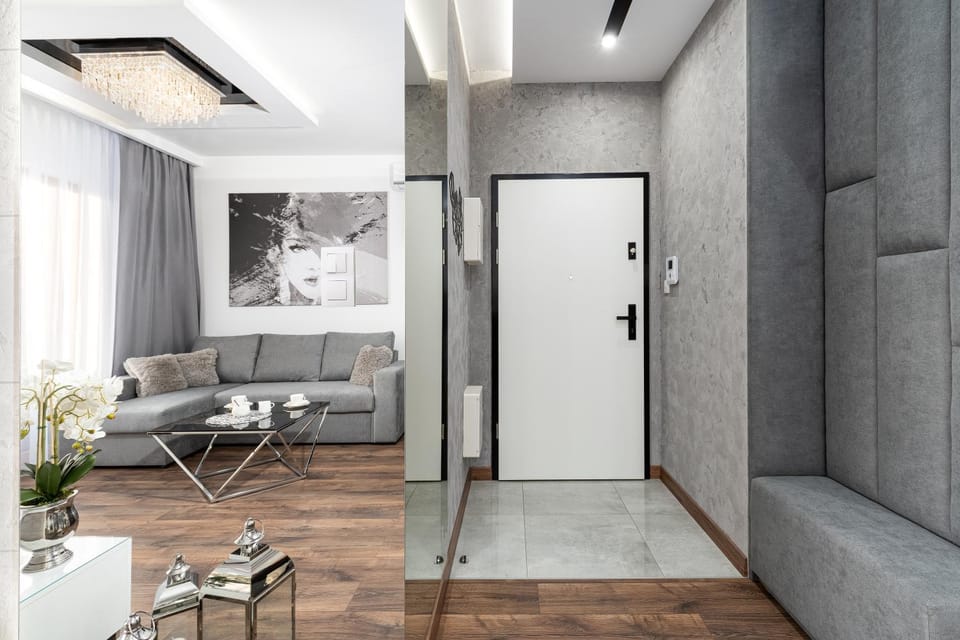 Crystal Luxury Apartments Rakowicka 20H Apartment in Krakow