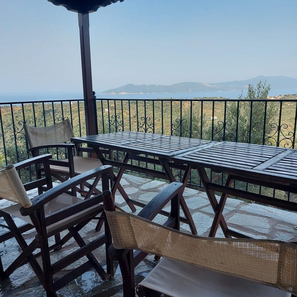 Villa Amfithea House in Sporades, Greece