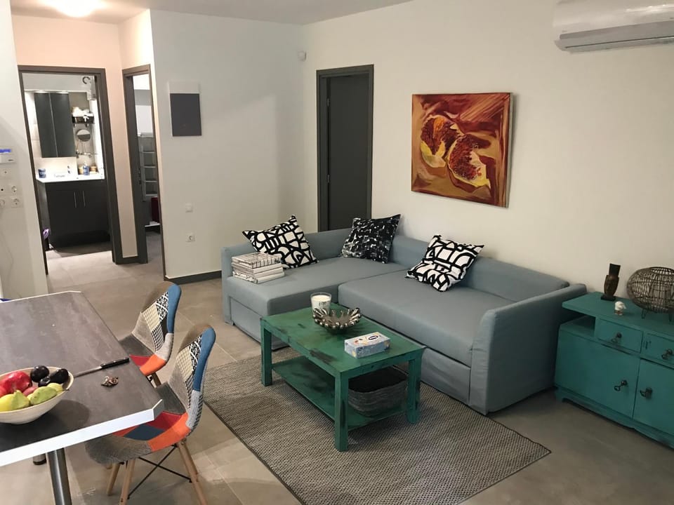 Nefeli Apartment in Alimos