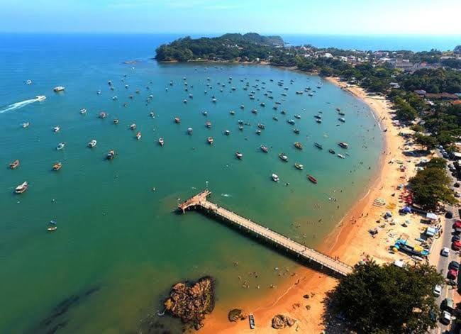 Pousada Praia do Trapiche Proximo Beto Carrero e Praia Bed and Breakfast in Penha