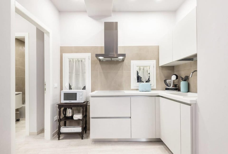 Coffee/tea facilities, Kitchen or kitchenette