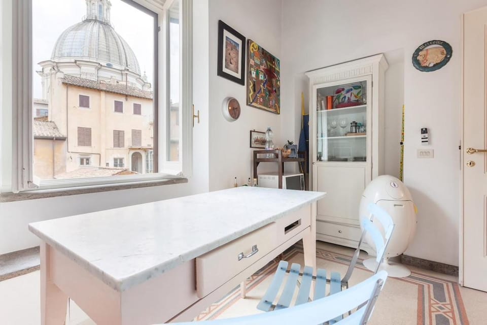 Bedroom, City view, Landmark view