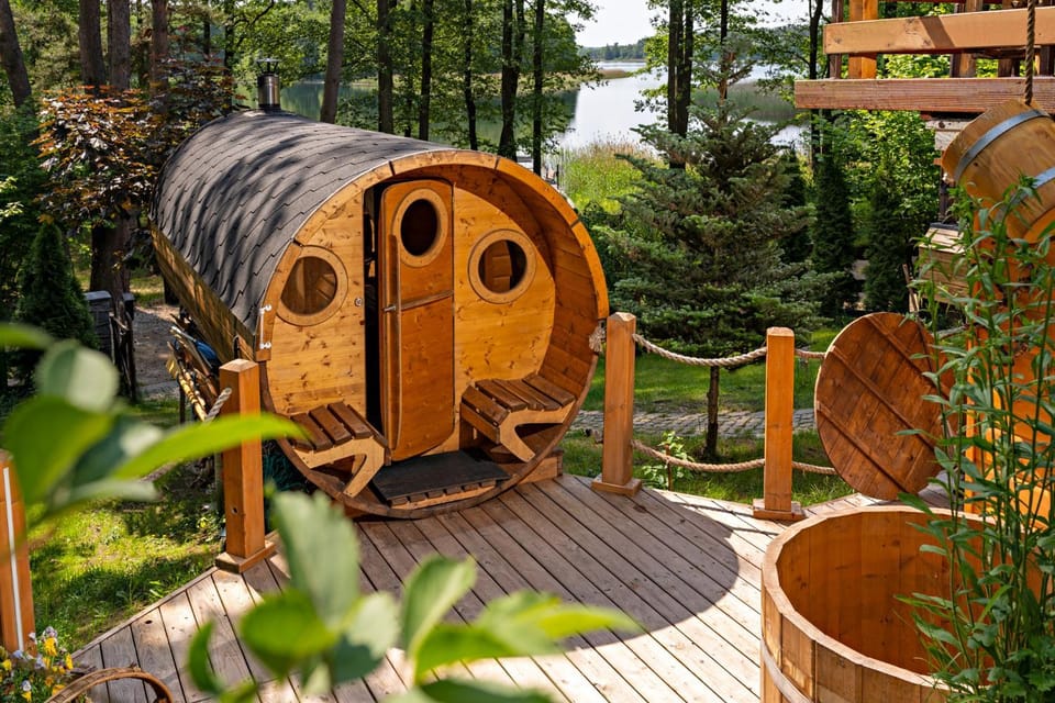 Natural landscape, Sauna, Evening entertainment, Garden view