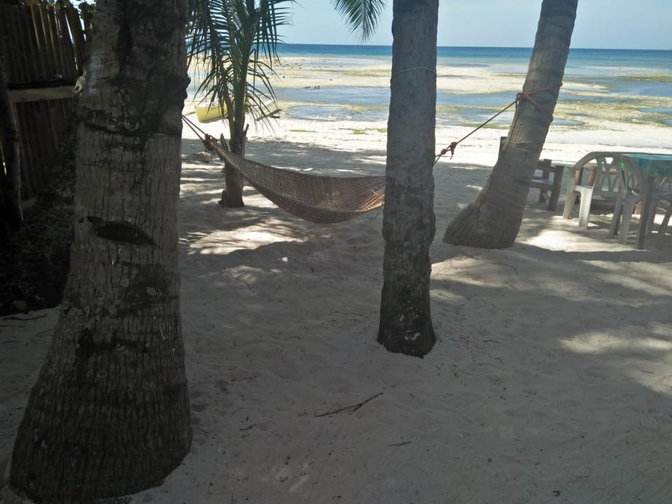 Lapyahan Guest House Bed and Breakfast in Siquijor