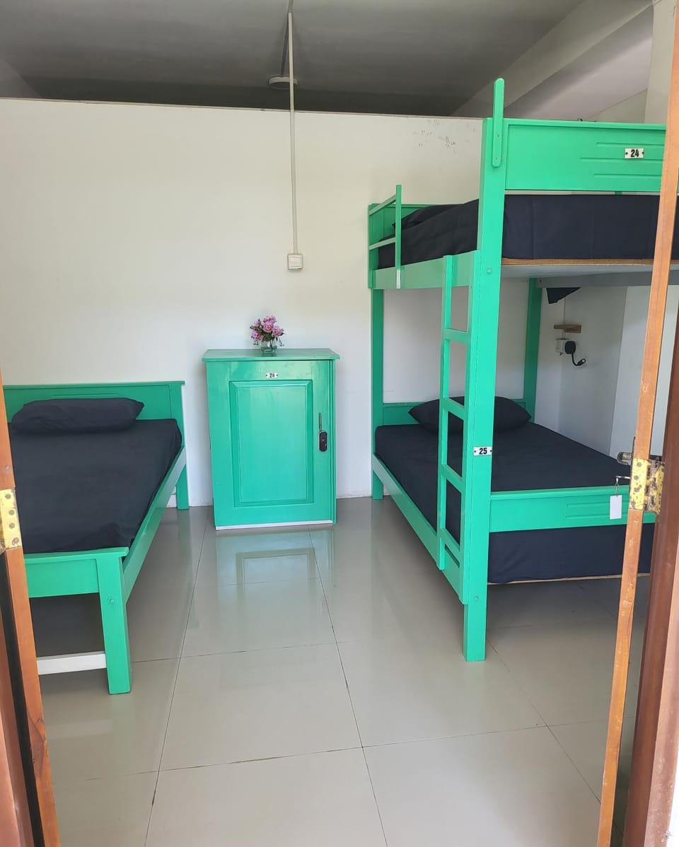 Mega Hostel Hostel in Mirissa