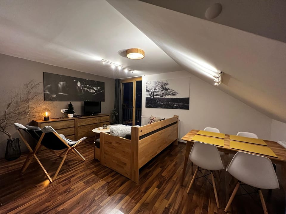 Living room, Dining area