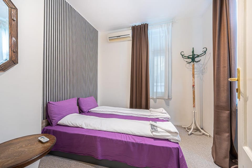 Central House for up to 20 Guests Entire Place Bed and Breakfast in Sofia