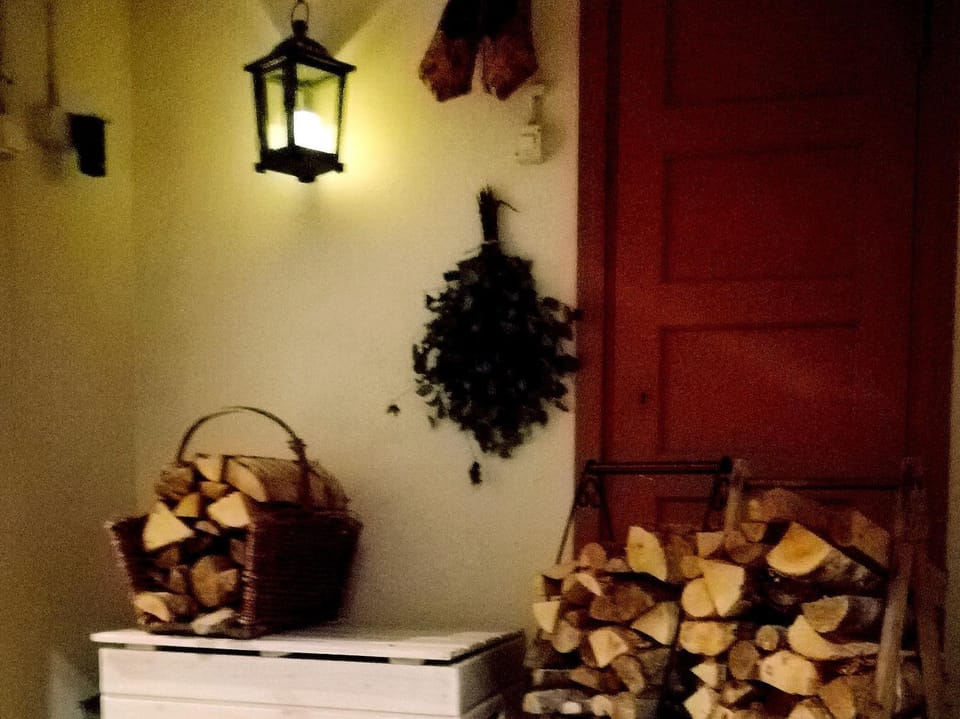 Activities, Decorative detail